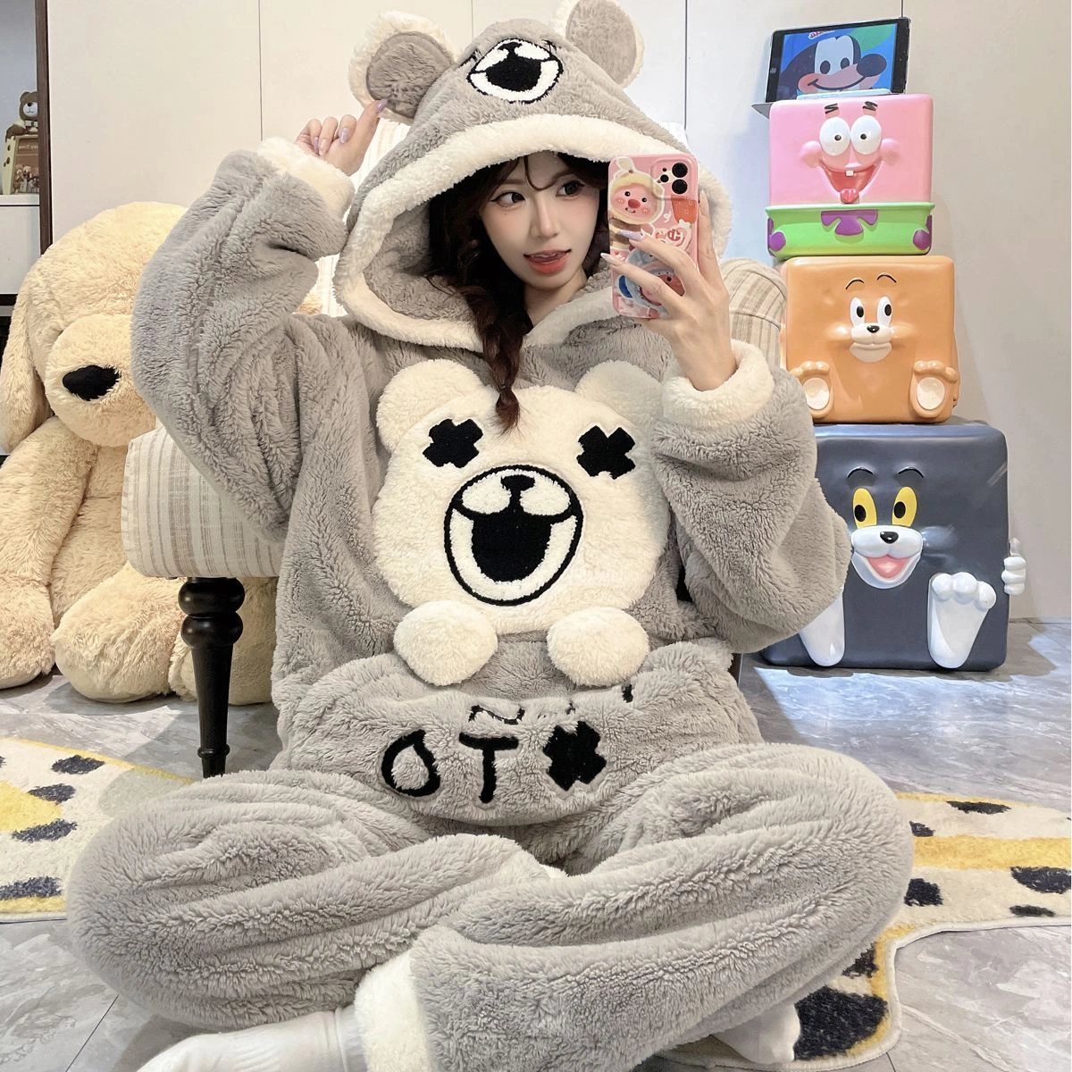 Women's Winter Fuzzy Pajama Set, Thick Warm Coral Fleece Hooded Loungewear, Cute Cartoon Oversized Flannel Sleepwear with Pants